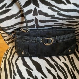 XOXO unique long wristlet